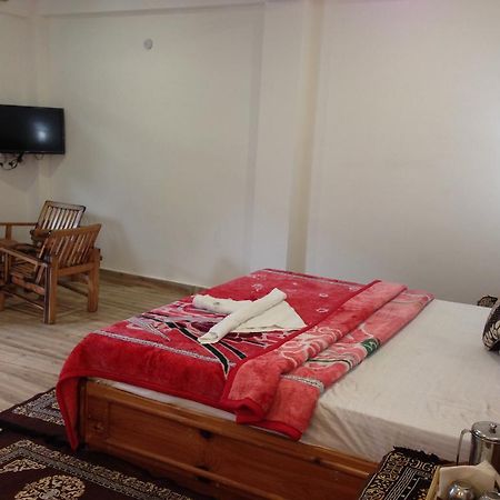 Akash Hills Hotel Manāli Esterno foto