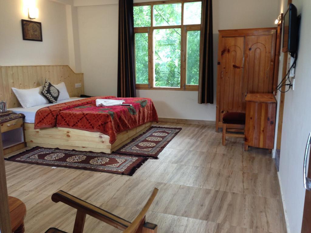 Akash Hills Hotel Manāli Esterno foto